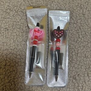 2 Valentine’s Day Silicone Beaded Pens